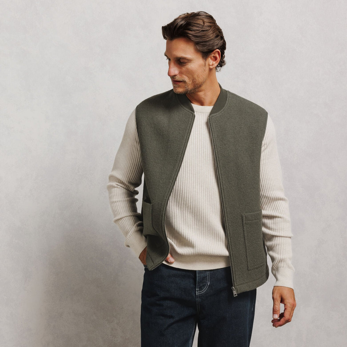 Gilet zippé sans manches 100% laine - 1