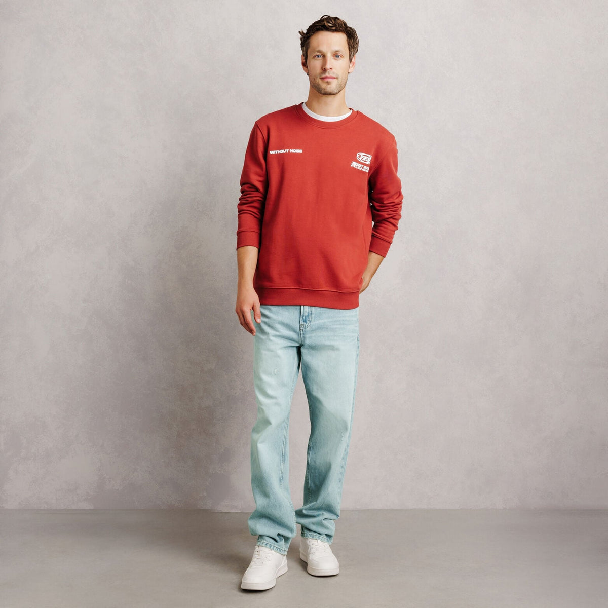 Jean loose délavé avec légères abrasion 100% coton - 2
